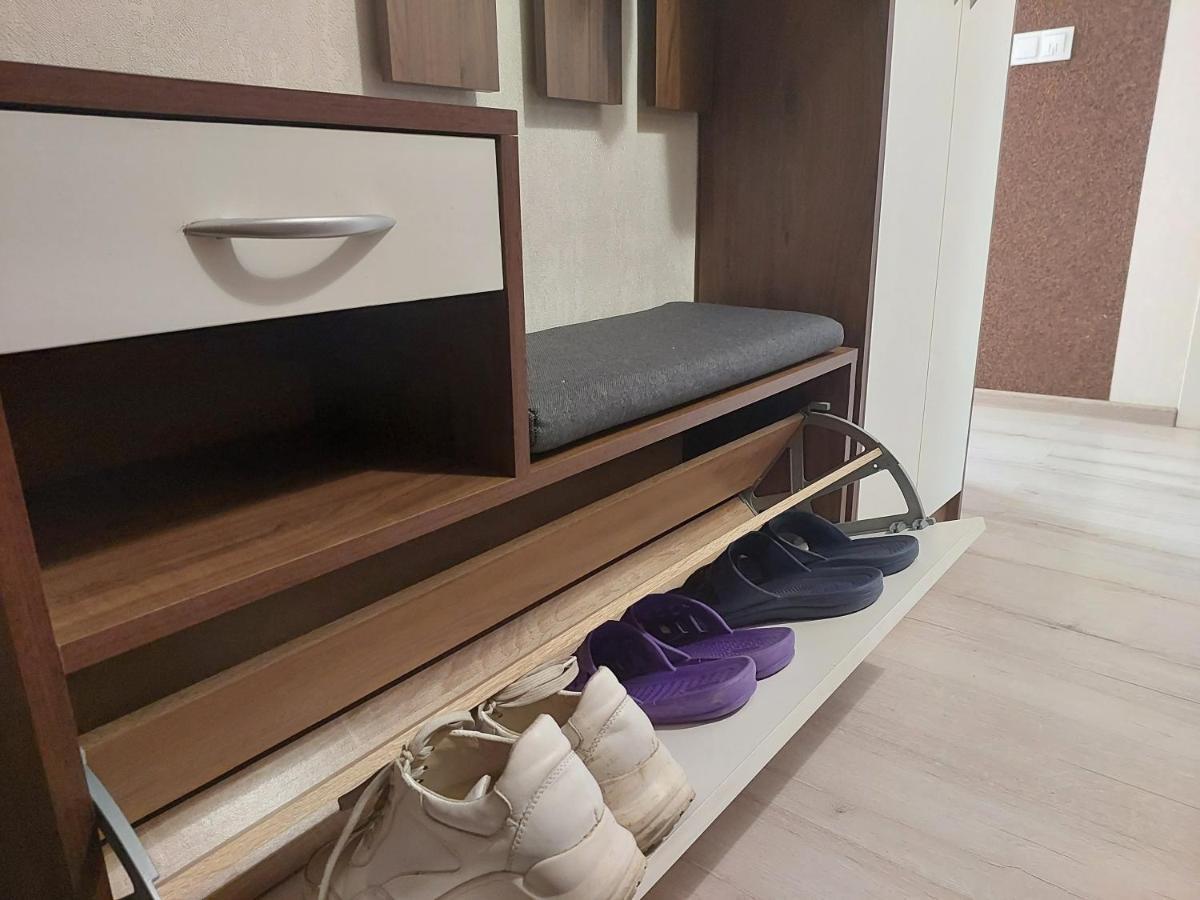 Апартаменти Молоді Lutskdoba Extérieur photo