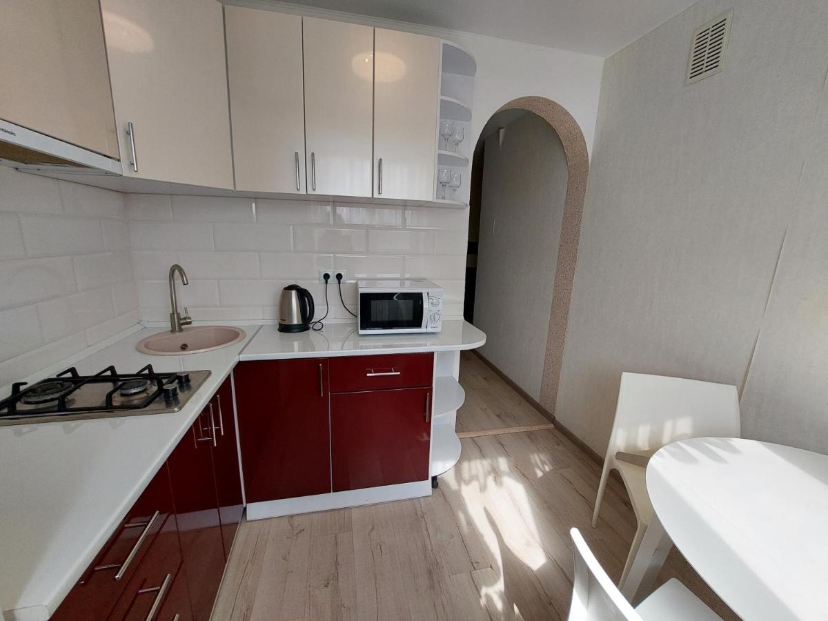 Апартаменти Молоді Lutskdoba Extérieur photo