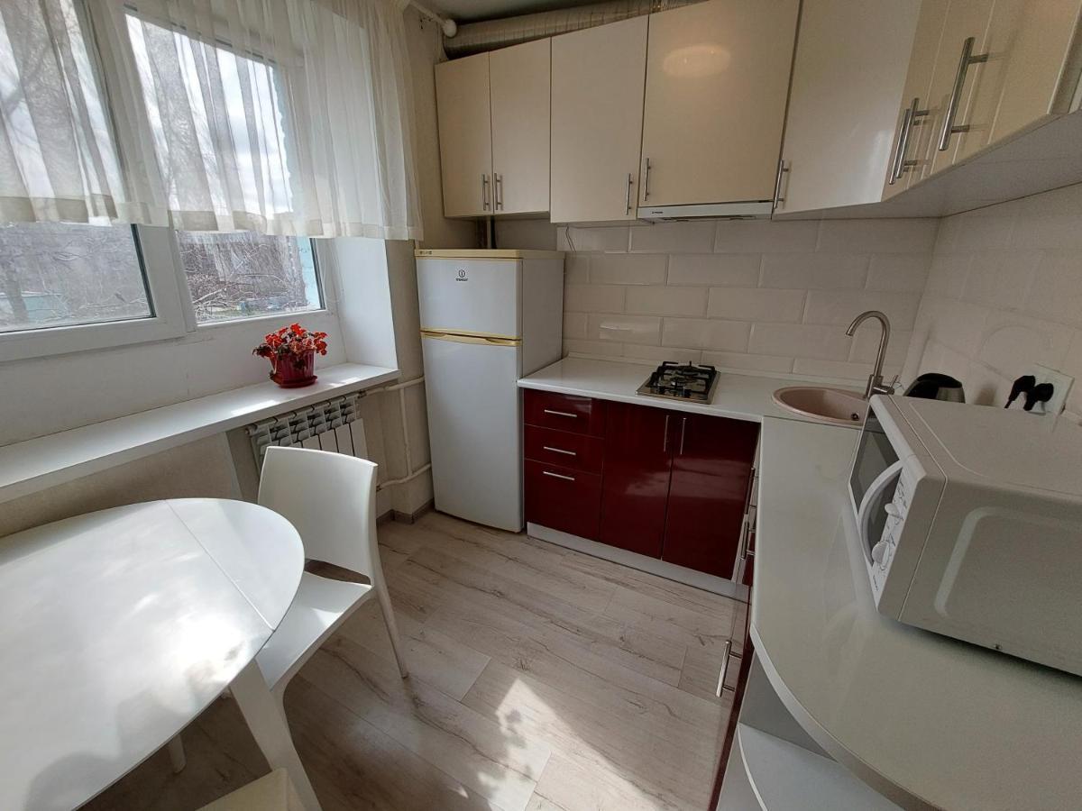 Апартаменти Молоді Lutskdoba Extérieur photo